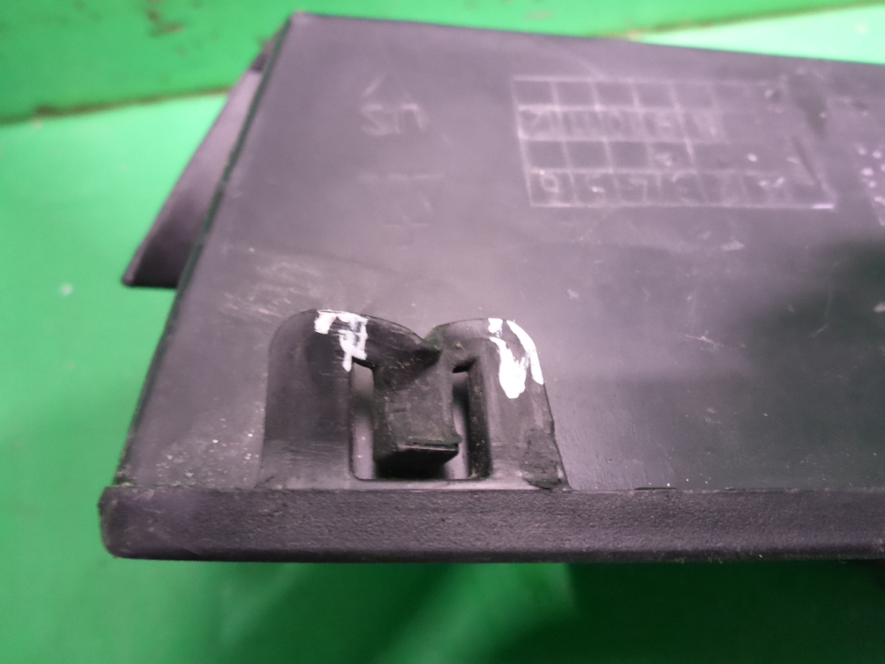 Накладка переднего бампера правая