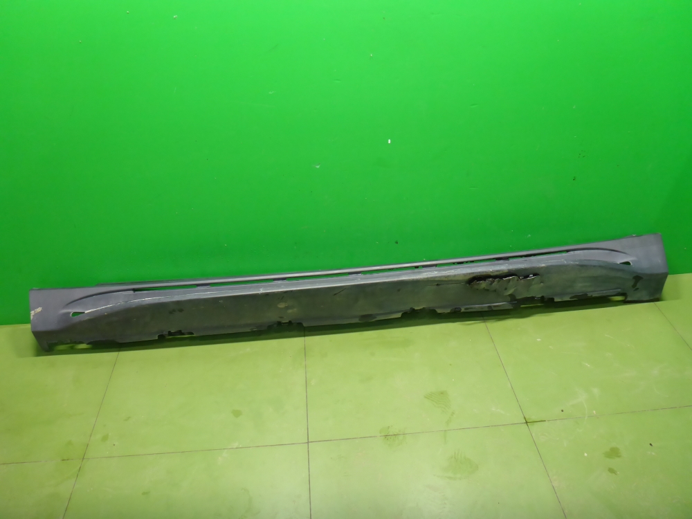 Подножка левая