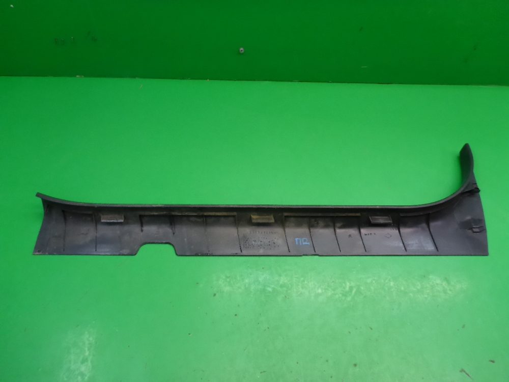 Накладка порога (внутренняя)