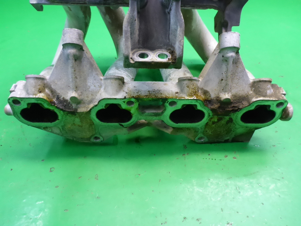 Коллектор впускной