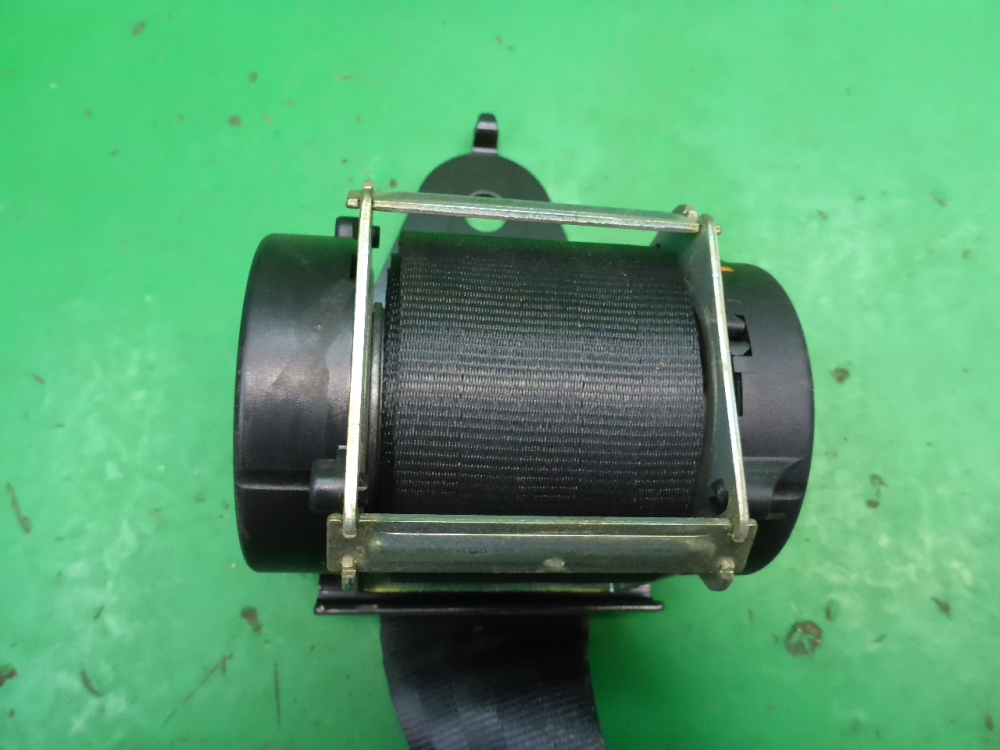 Ремень безопасности