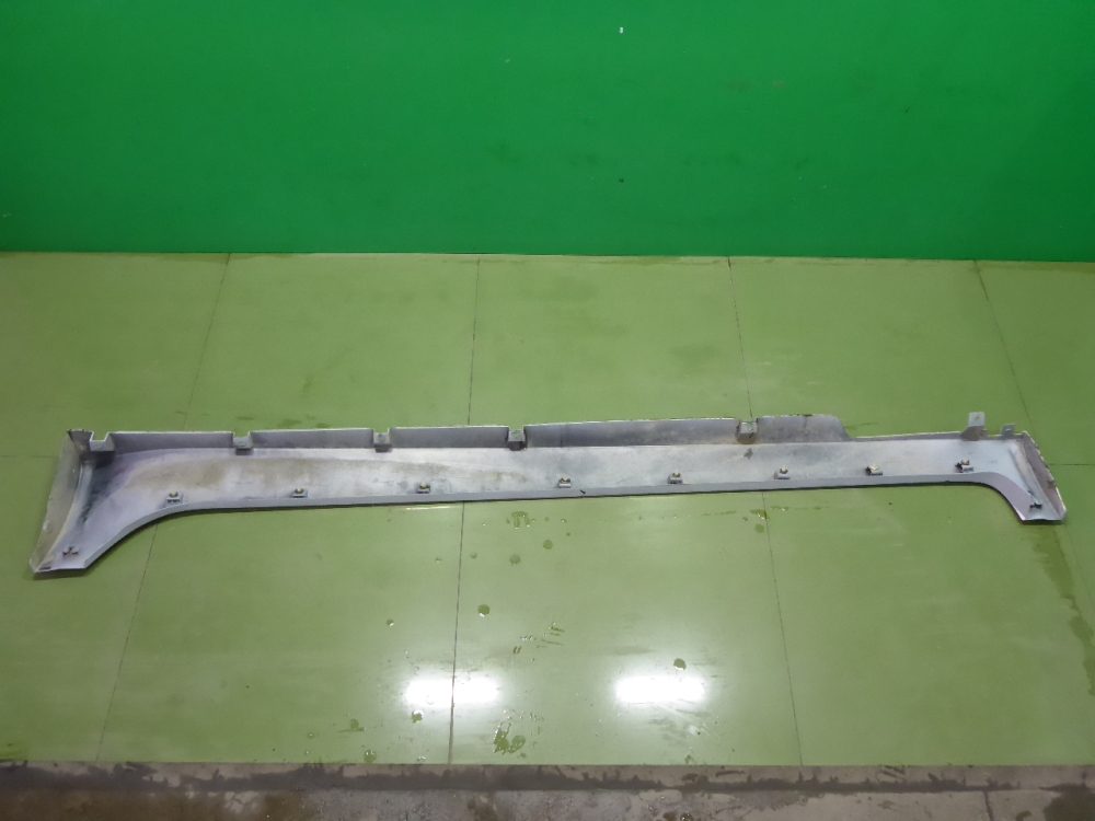 Накладка на порог (наружная)