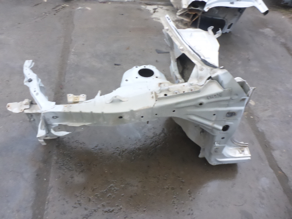 Лонжерон передний левый