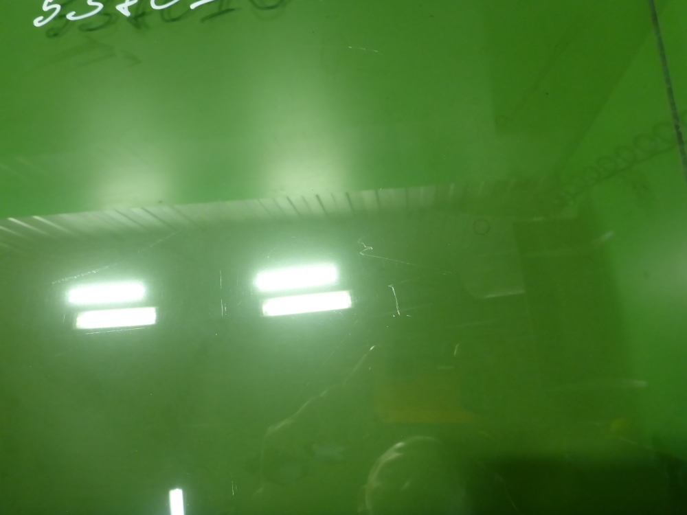 Стекло двери задней правой