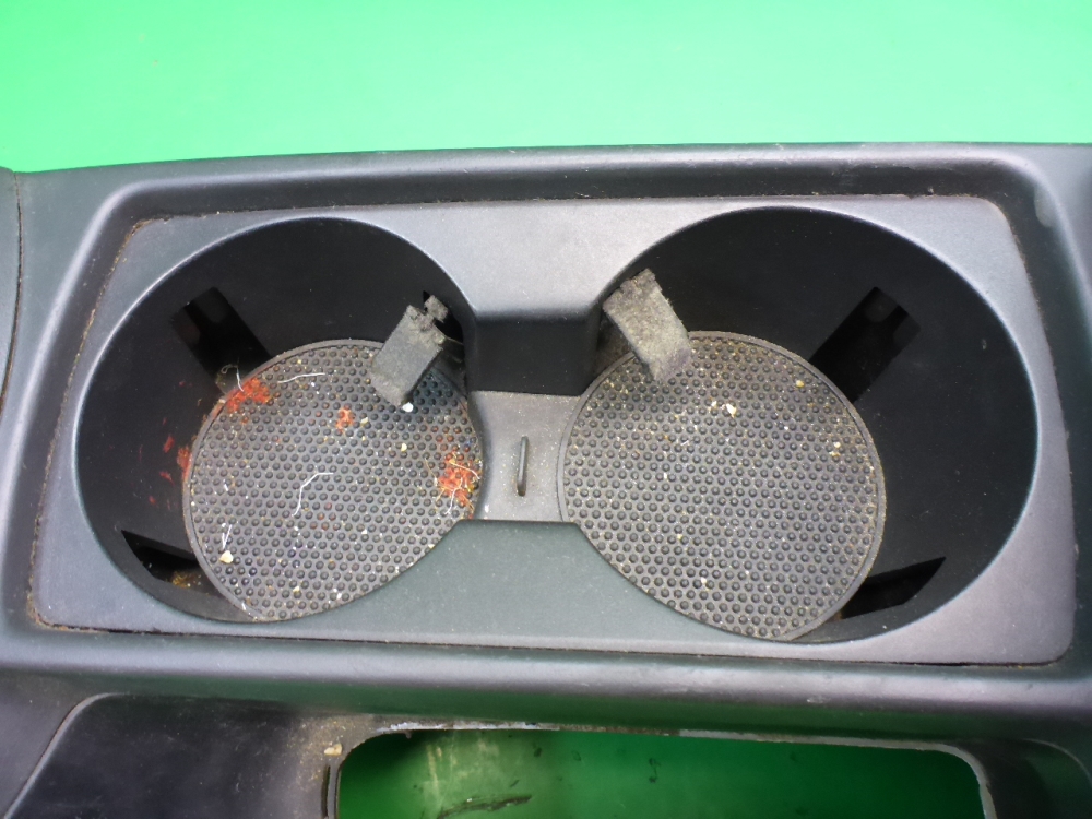 Подлокотник