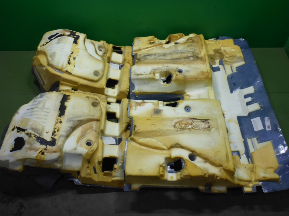 Покрытие напольное (ковролин)