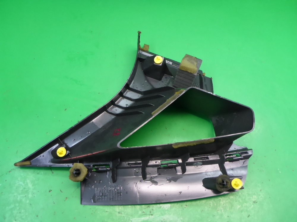 Обшивка стойки