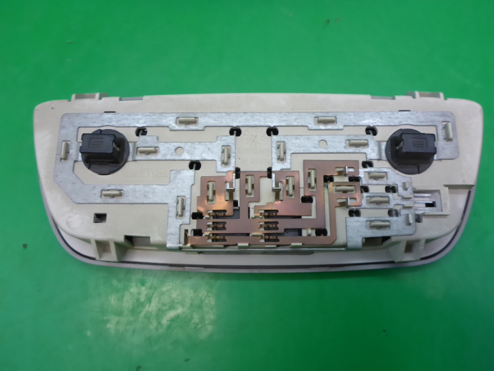 Плафон салонный