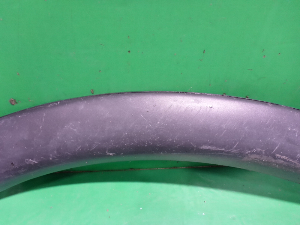 Накладка заднего бампера левая