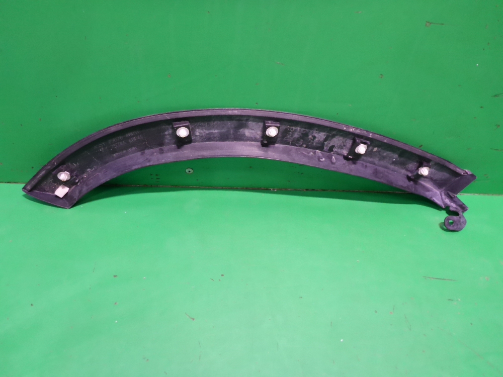 Накладка двери задней левой