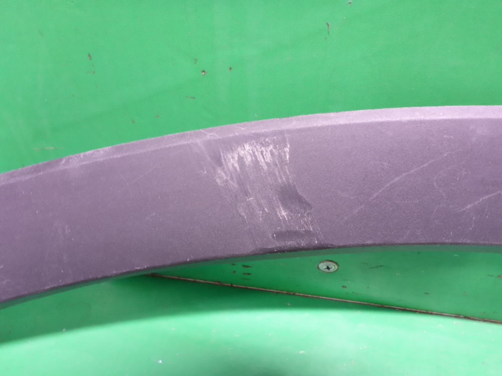 Накладка двери задней левой