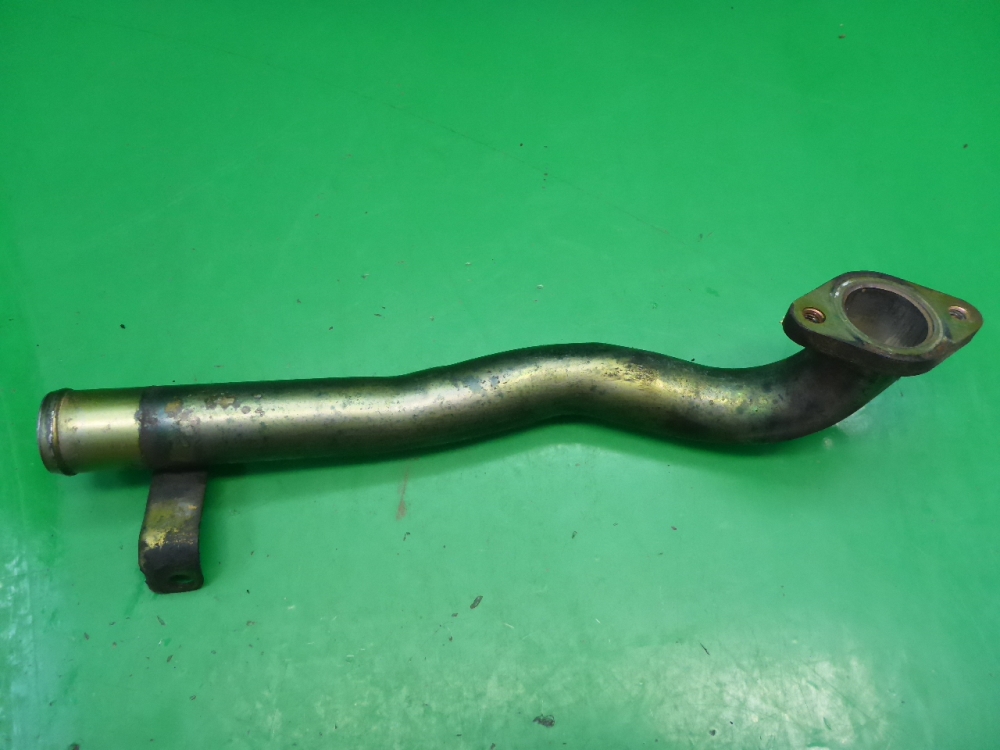 Трубка системы охлаждения