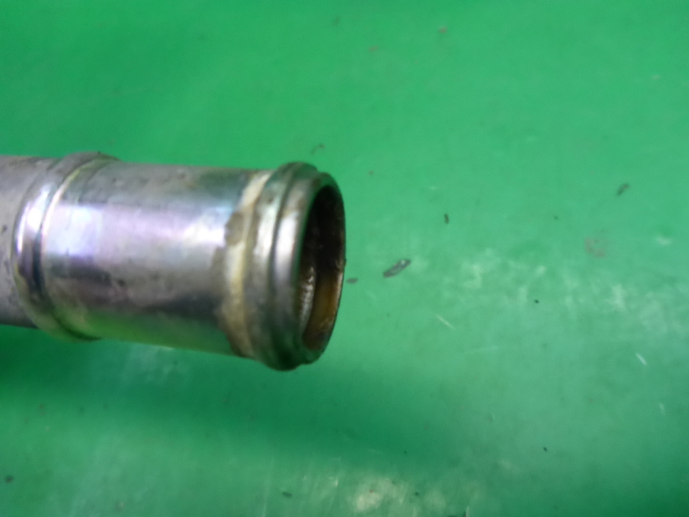 Трубка системы охлаждения