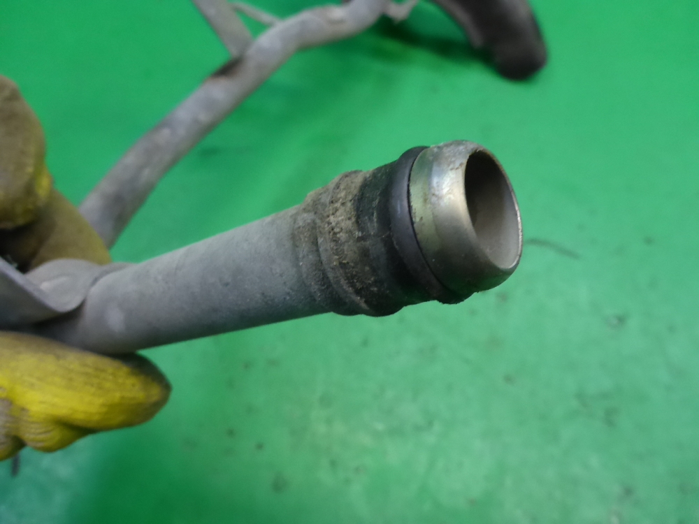 Трубка системы охлаждения