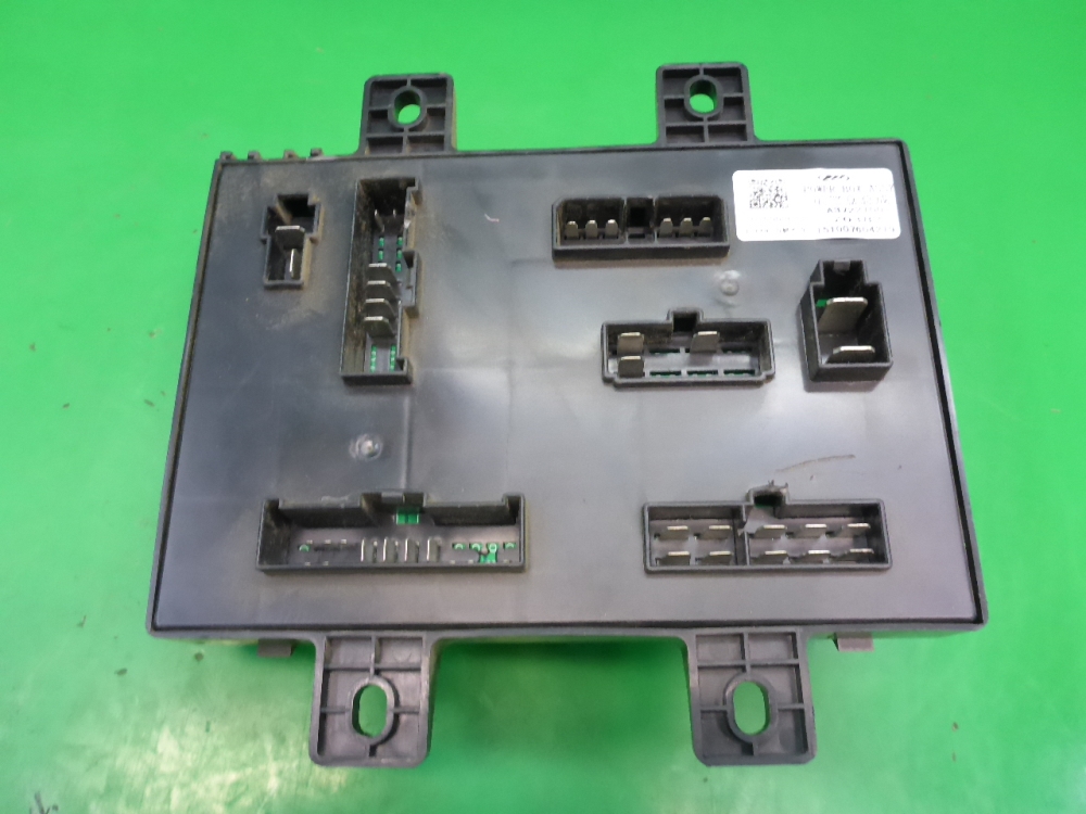 Блок предохранителей