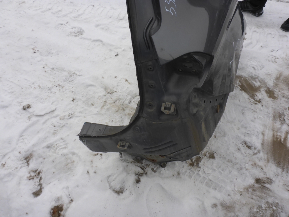 Крыло заднее правое