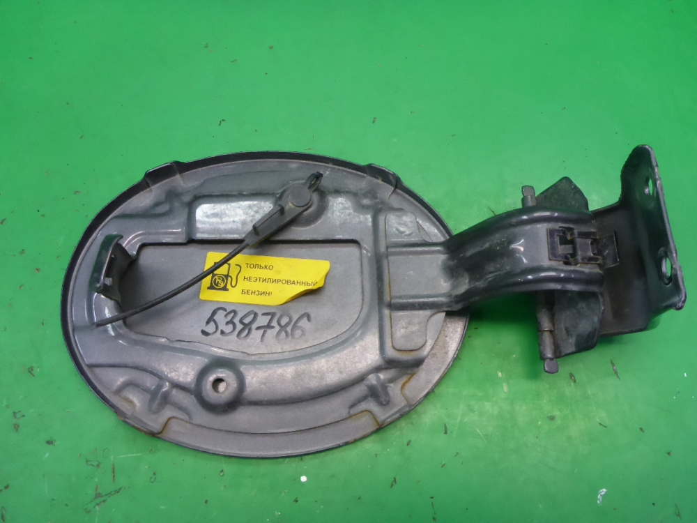 Лючок бензобака