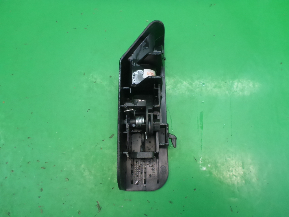 Ручка открывания лючка бензобака