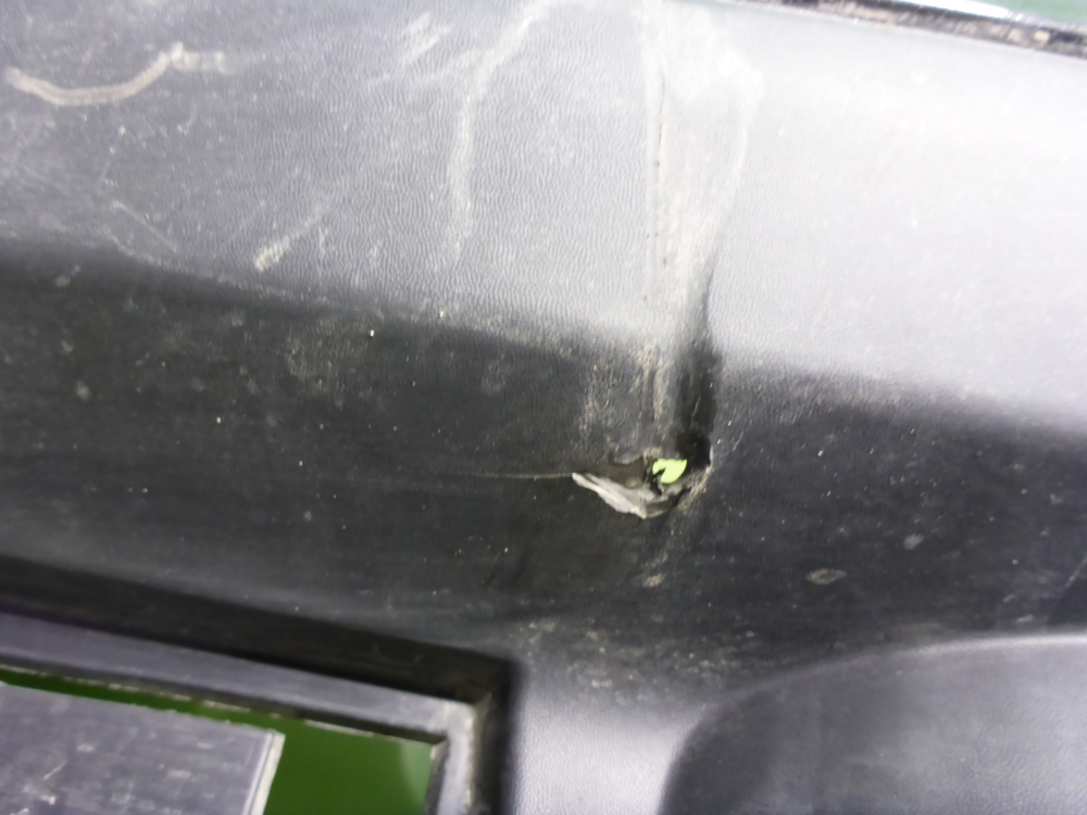 Бампер задний