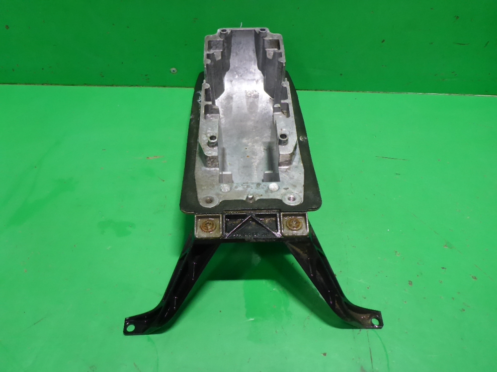 Кронштейн (сопут. товар)