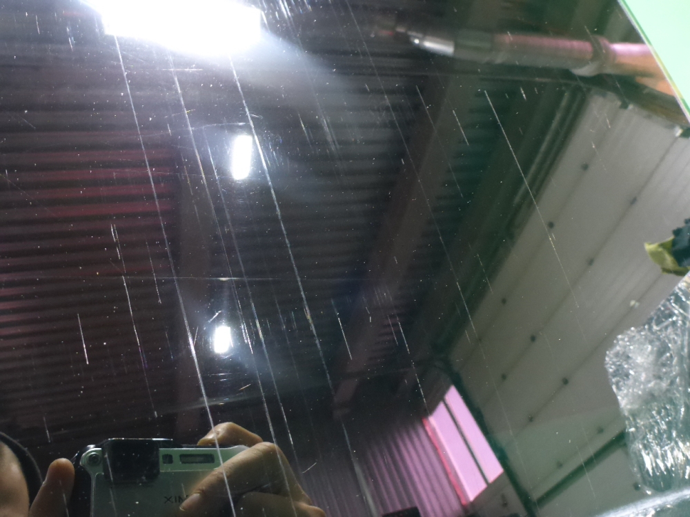 Стекло двери задней правой