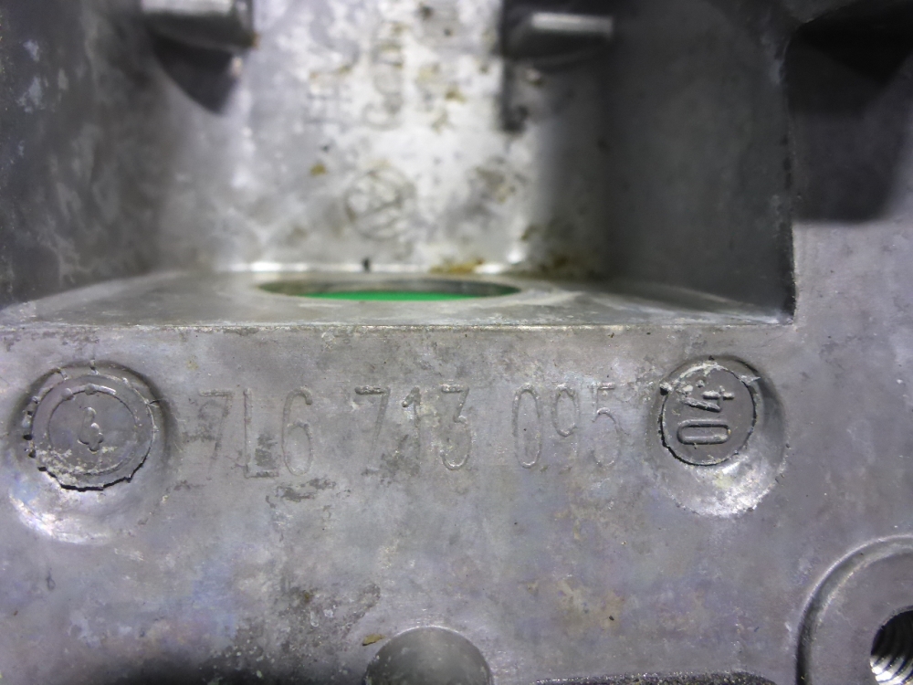 Кронштейн (сопут. товар)