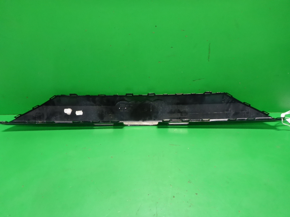 Накладка двери багажника