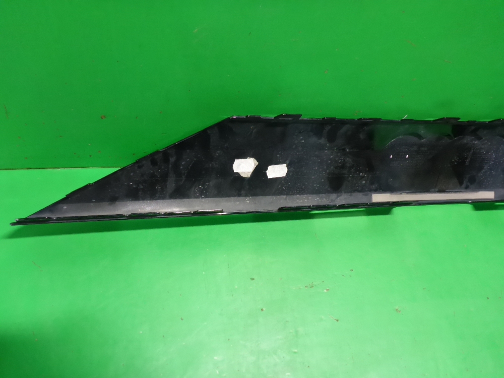 Накладка двери багажника