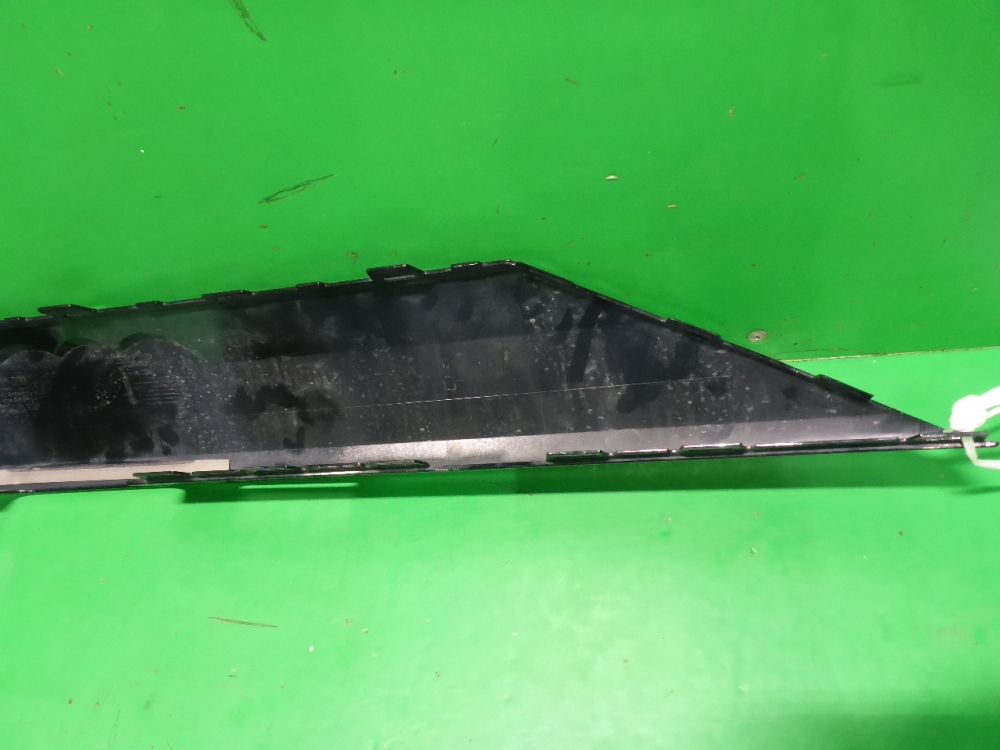 Накладка двери багажника