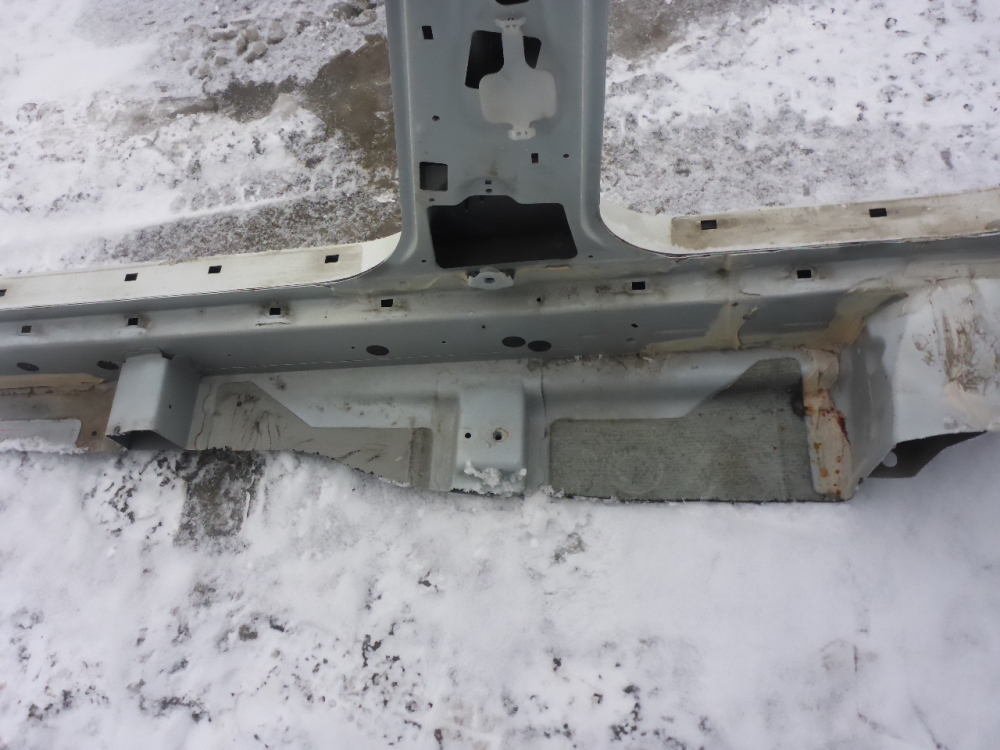 Порог со стойкой правый