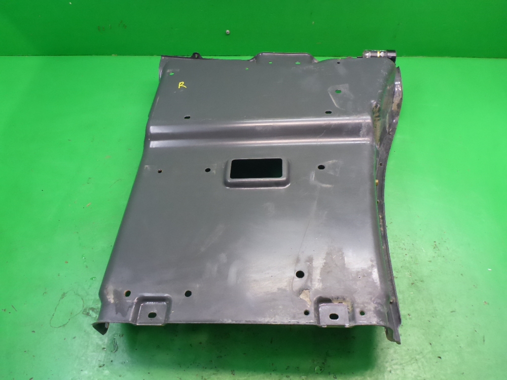 Подножка правая