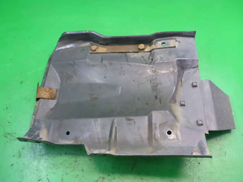 Кронштейн воздушного фильтра