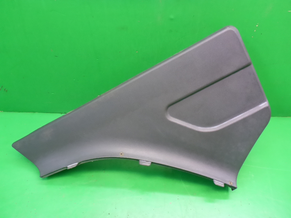 Накладка переднего крыла левого