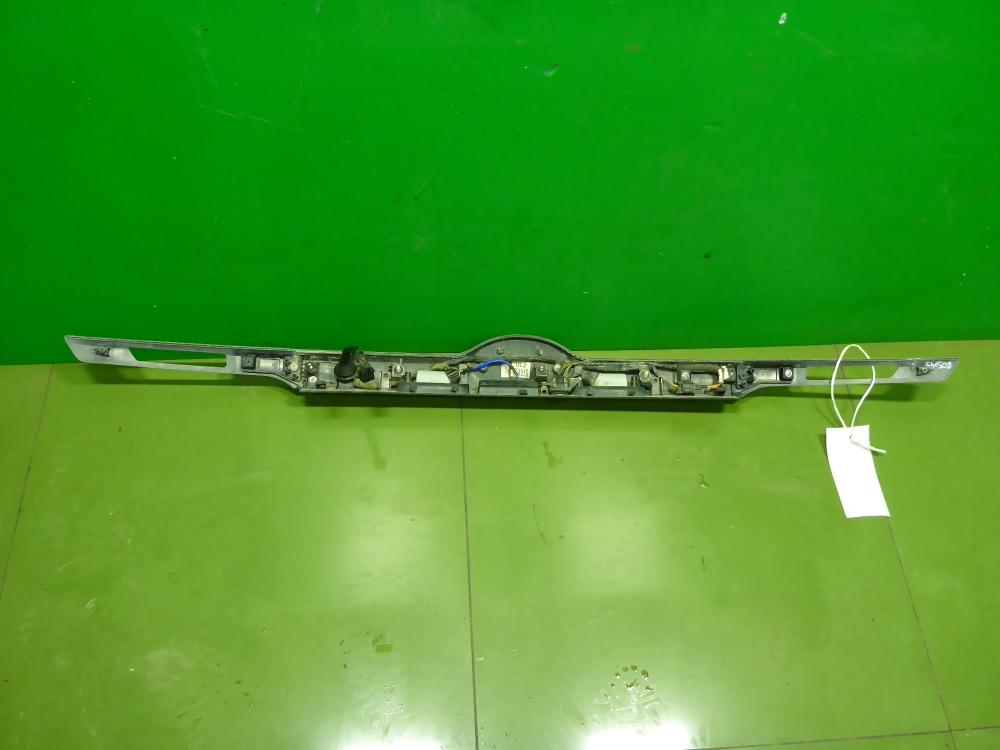 Накладка двери багажника