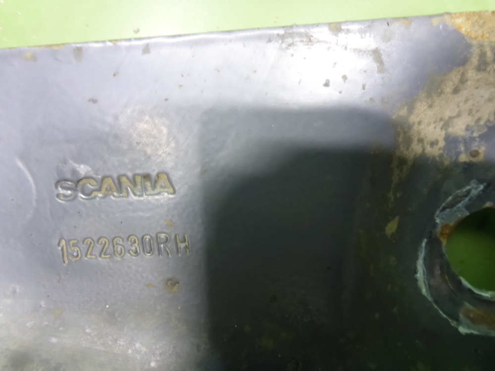 Локер передний правый