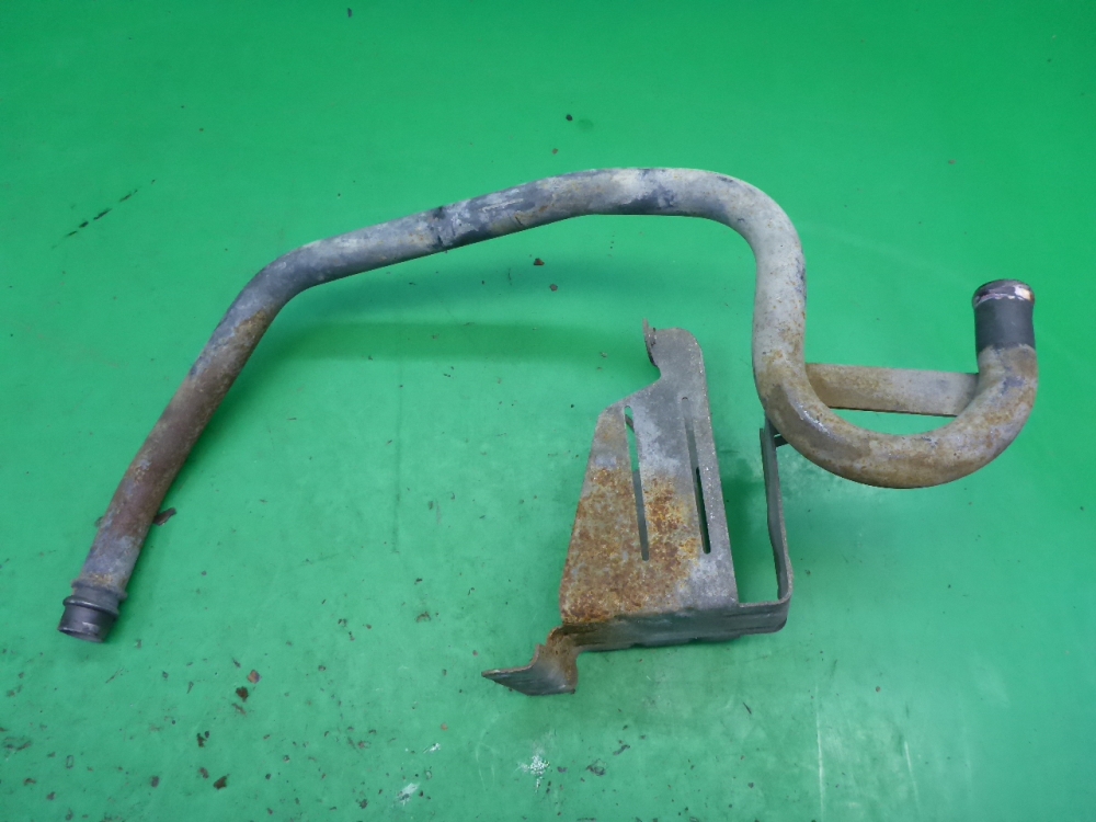 Трубка системы охлаждения