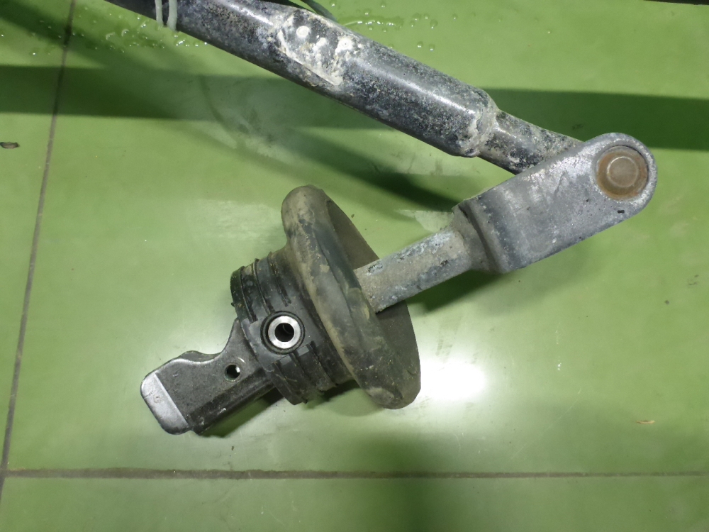 Тяга кулисы КПП