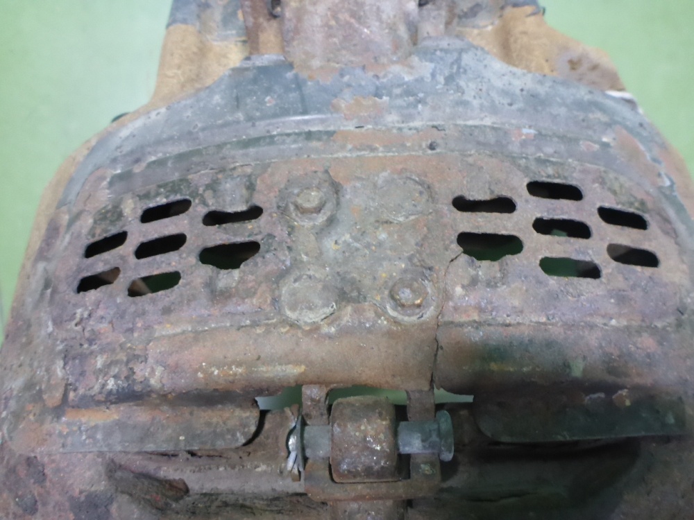 Суппорт передний левый