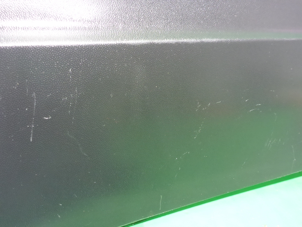 Накладка двери задней левой