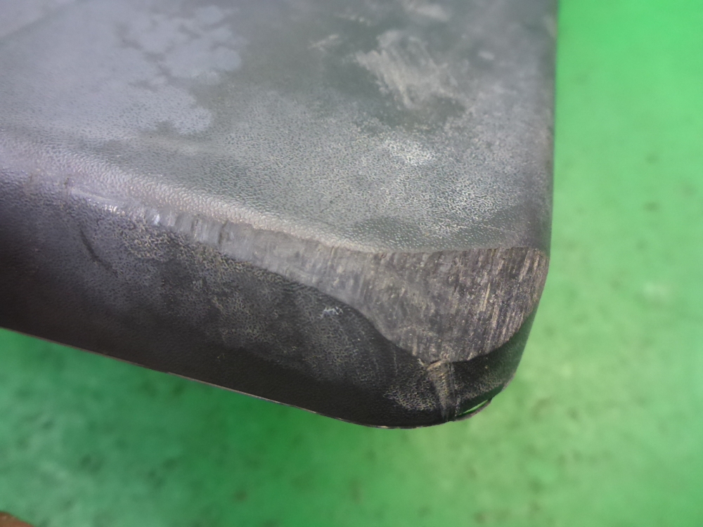 Накладка переднего крыла левого