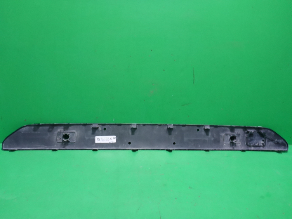 Накладка переднего бампера