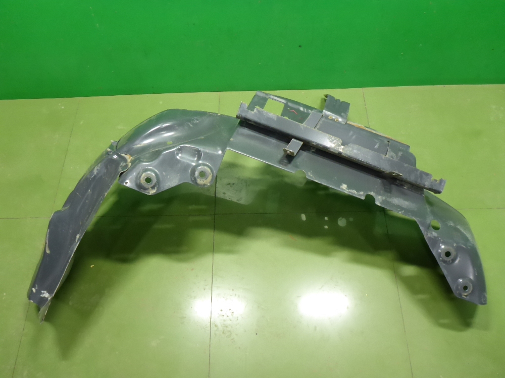 Локер передний левый