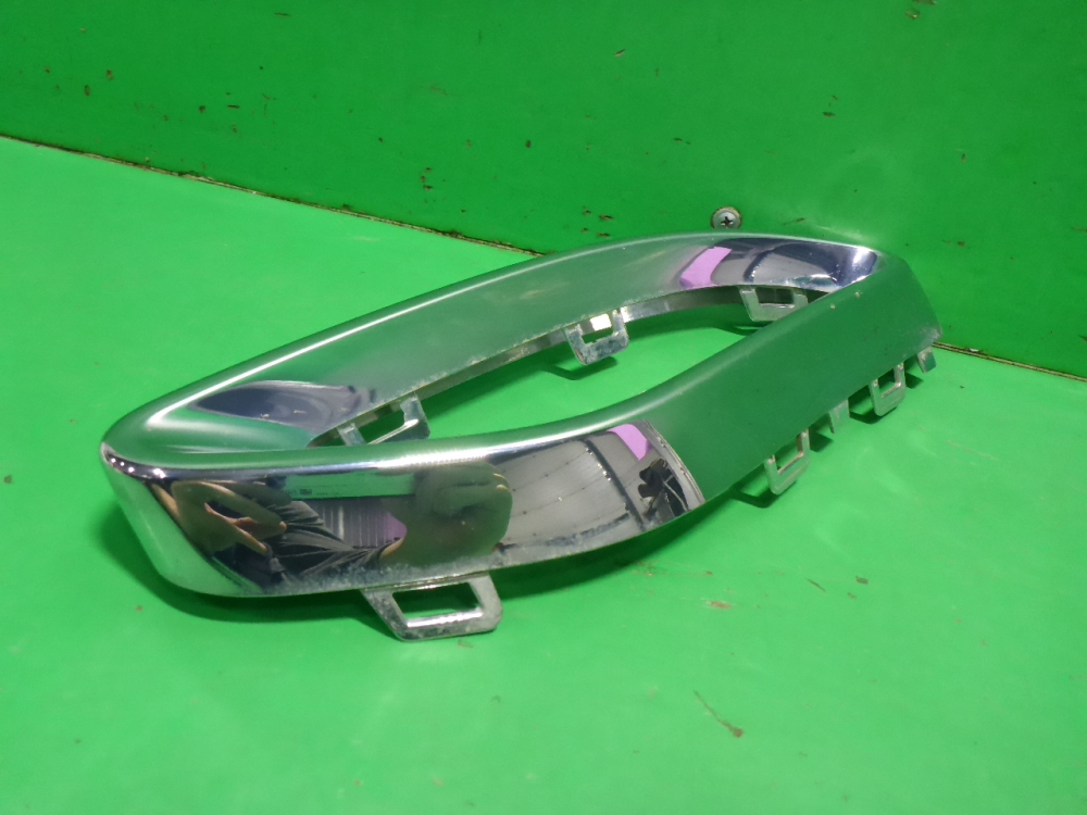 Накладка заднего бампера правая