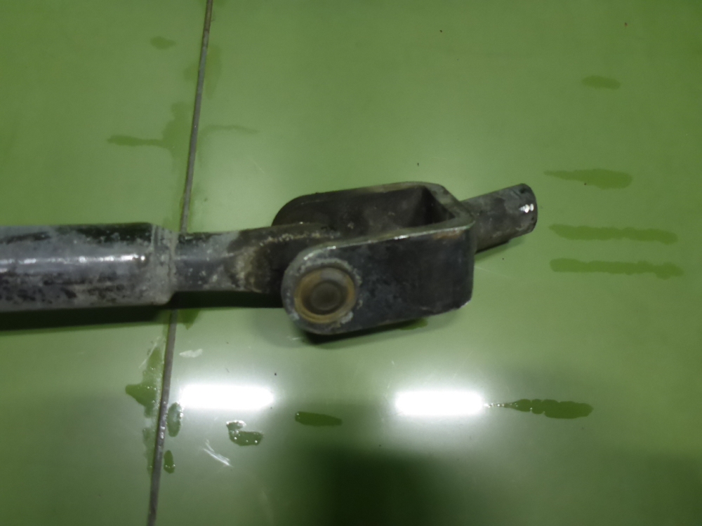 Тяга кулисы КПП