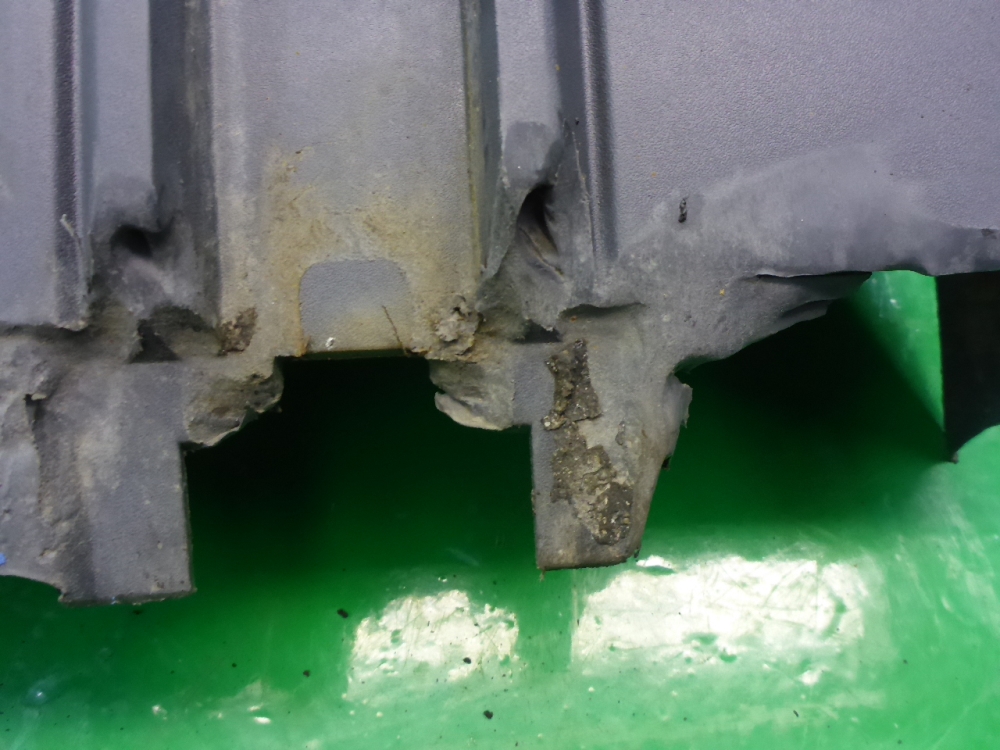 Крыло заднее правое