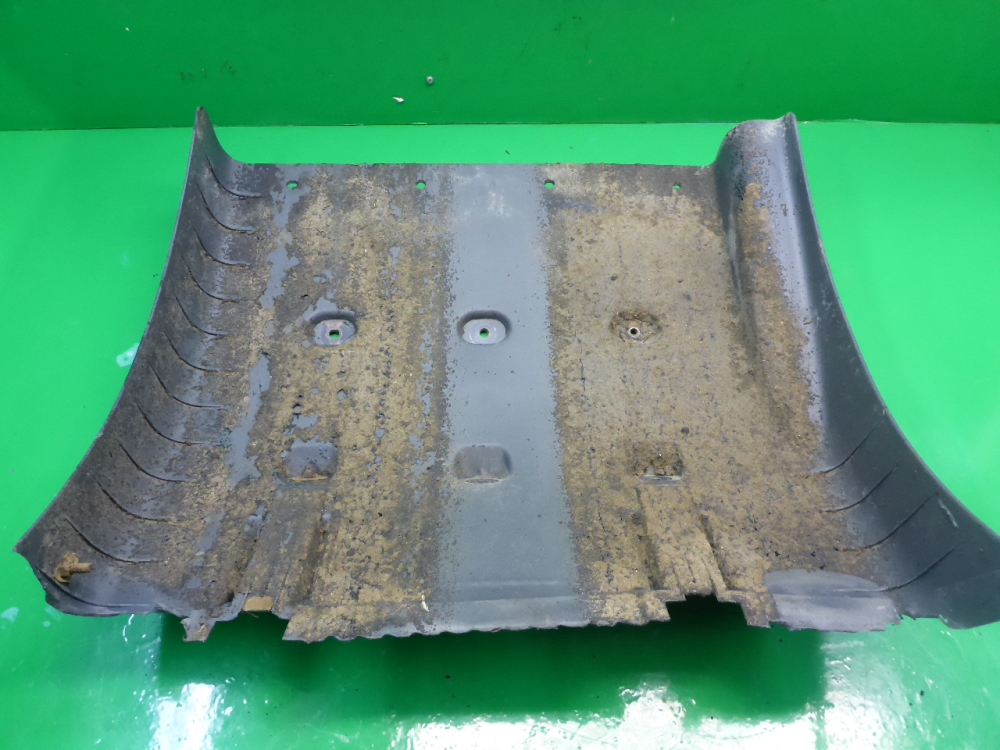 Крыло заднее правое