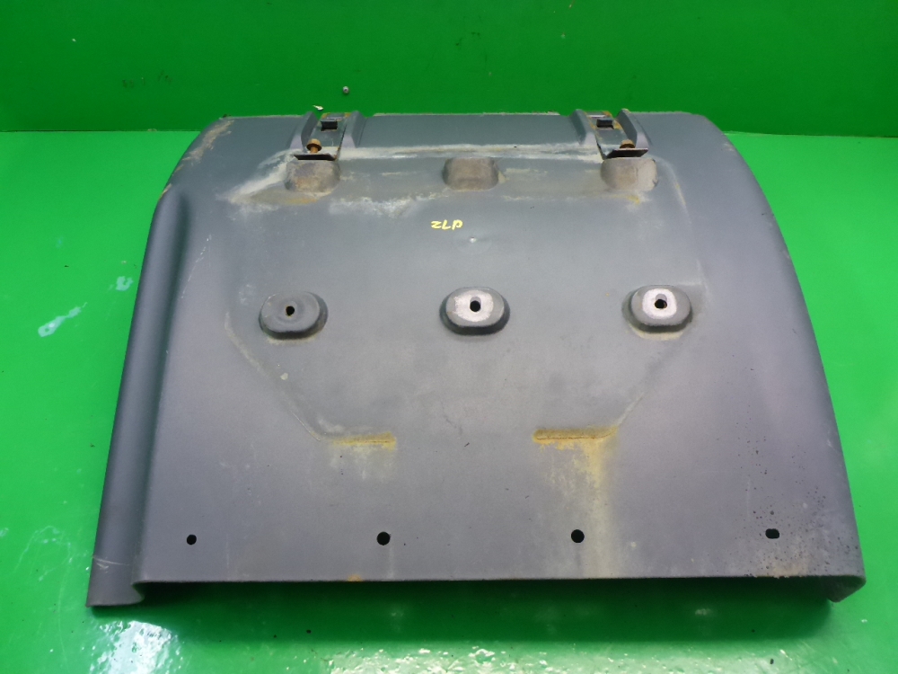 Крыло заднее передняя часть