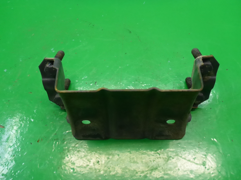 Кронштейн (сопут. товар)