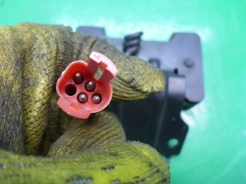 Кронштейн (сопут. товар)