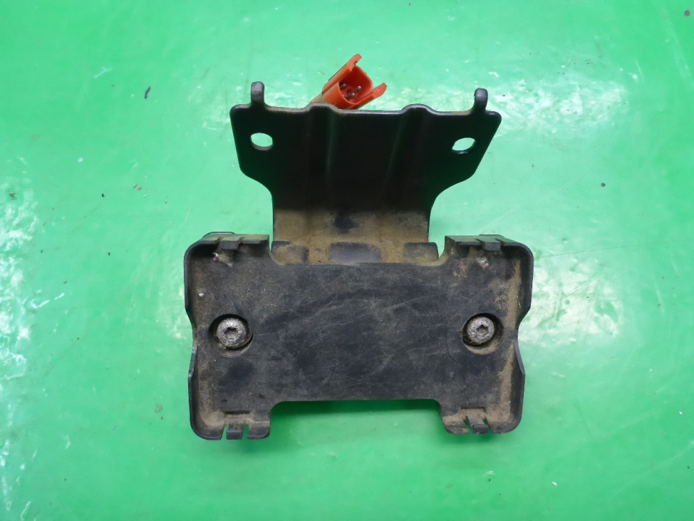 Кронштейн (сопут. товар)